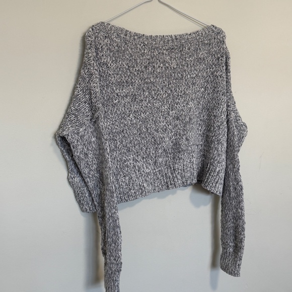 Hollister Sweater - Cropped Scoop Neck Grey Knit - Picture 5 of 6